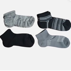 Tommie Copper Socks set of 4, UltraTemp& UltraGuard Ankle Socks, Basic Sripe M